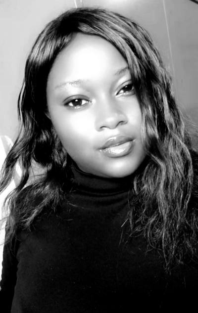 Chanelle 29 Jahre Yaounde  Kamerun