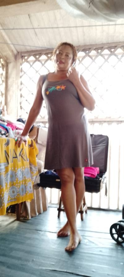 Clarisse 48 ans Antananarivo  Madagascar