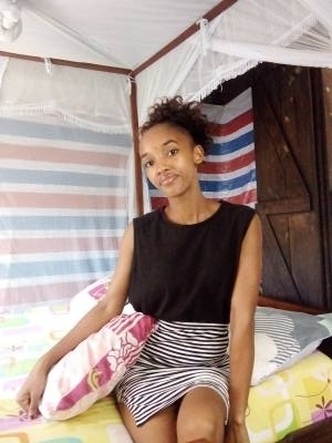 Saniah 25 ans Antalaha Madagascar