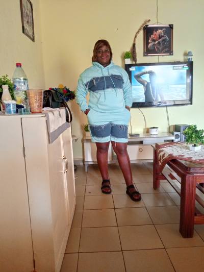 Odile 33 years Beti  Cameroun