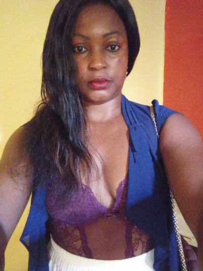 Sensuella 38 ans Yaoundé  Cameroun