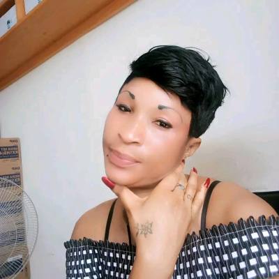 Céline 41 ans Yaoundé Cameroun