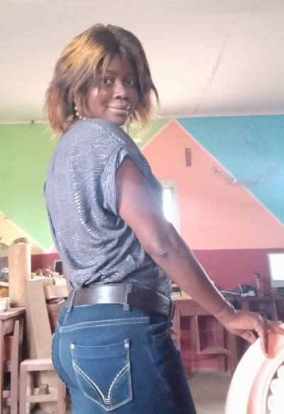 Kama 39 ans Yaoundé  Cameroun