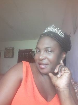 Arlette 59 years Libreville  Gabon