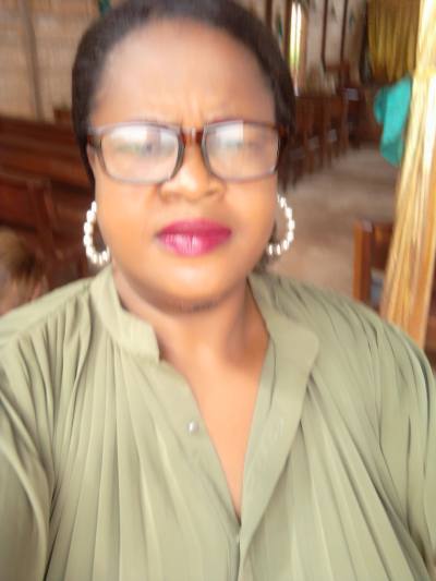 Camille 46 ans Yaoundé  Cameroun