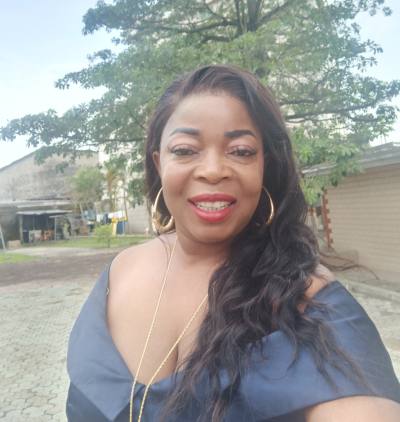 Marilyne 45 ans Douala  Cameroun