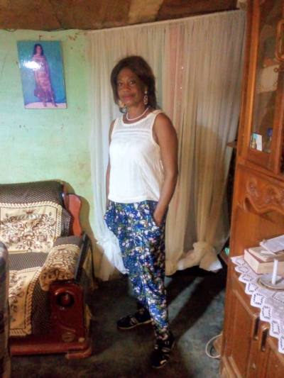 Marceline 61 ans Yaoundé  Cameroun