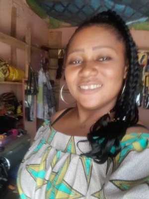 Marie  39 Jahre Yaoundé  Kamerun