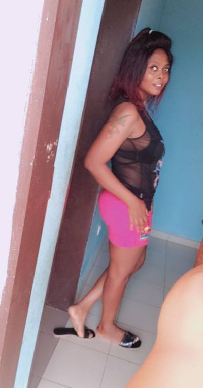 Alice 37 ans Sangmelima  Cameroun