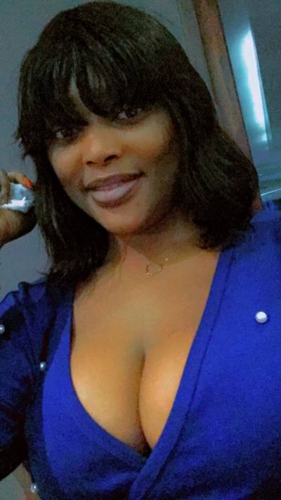 Helena 31 ans Libreville  Gabon