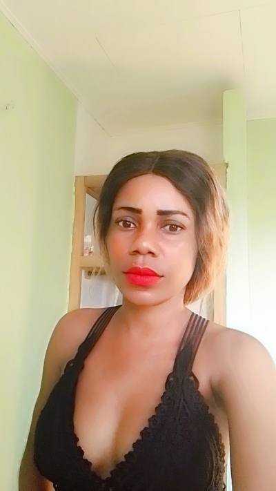 Vanessa 34 Jahre Douala Kamerun