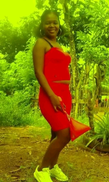 Razana 24 ans Sambava  Madagascar