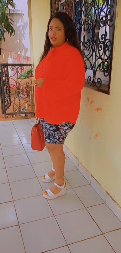 Jacqueline 42 ans Yaoundé 6eme  Cameroun