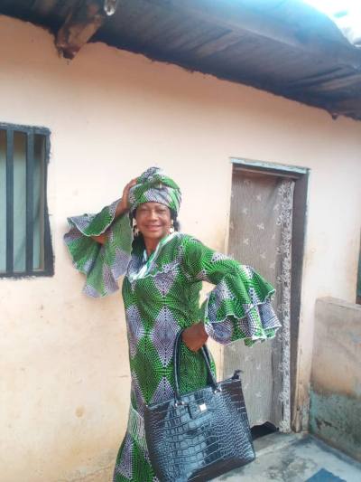 Marceline 61 ans Yaoundé  Cameroun