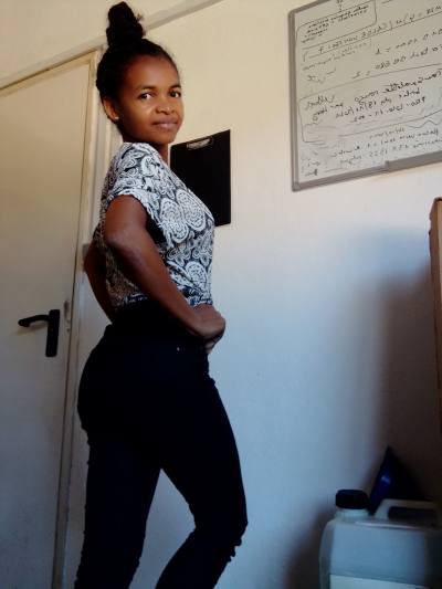 Luciana 36 ans Sambava  Madagascar