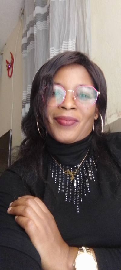 Thérèse 41 ans Ras Cameroun