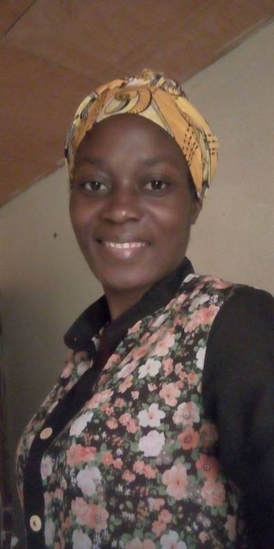 Nadege 39 years Yaounde Cameroon