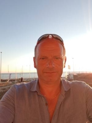 Cyril 52 ans Nantes France