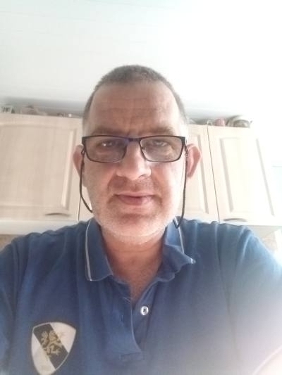 Stephane 49 ans Moriville  France