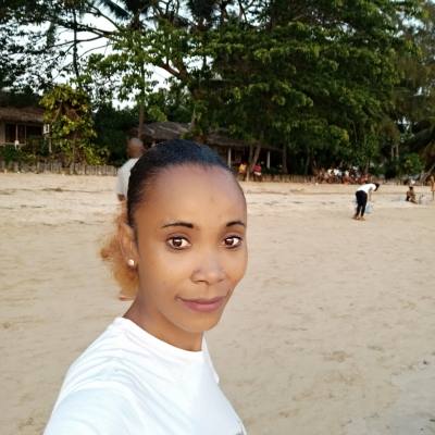 Melinda 38 Jahre Nosy Be Madagaskar