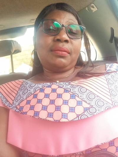 Anne 51 ans Yaoundé Cameroun