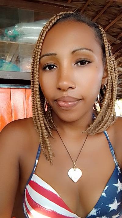 Justine 30 ans Antsiranana  Madagascar