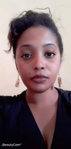 Warda 30 ans Antananarivo  Madagascar