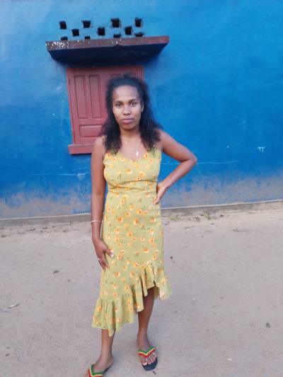 Angelica 27 years Sambava  Madagascar