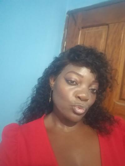 Christelle 35 ans Douala  Cameroun