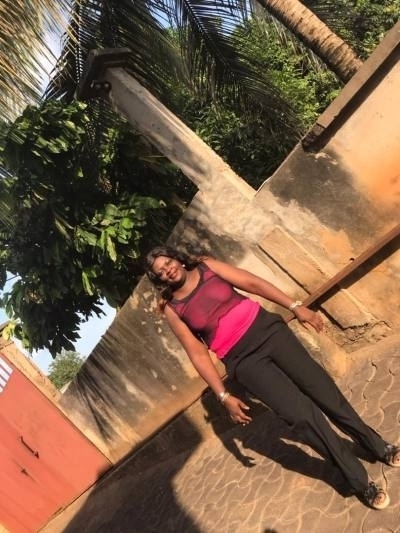 Julie 46 ans Yaoundé  Cameroun