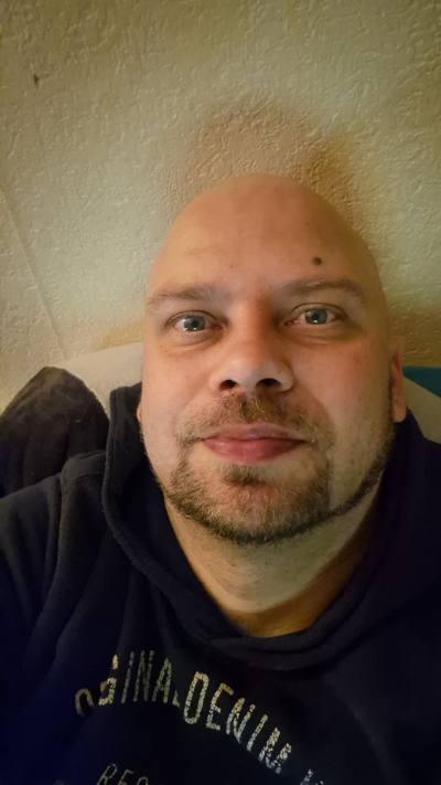 Chris 39 years Brandenburg/havel Germany