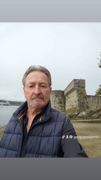 Jacques 75 ans Concarneau France