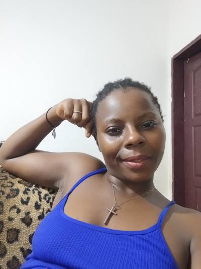 Marie 30 years Yaoundé  Cameroon