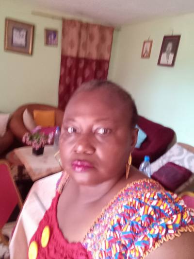 Virginie 60 ans Odza Cameroun