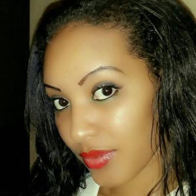 Myriam 37 Jahre Bamako Mali