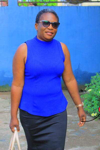 Arlette 59 years Libreville  Gabon