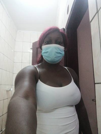 Bernadette 31 ans Yaoundé Centre  Cameroun