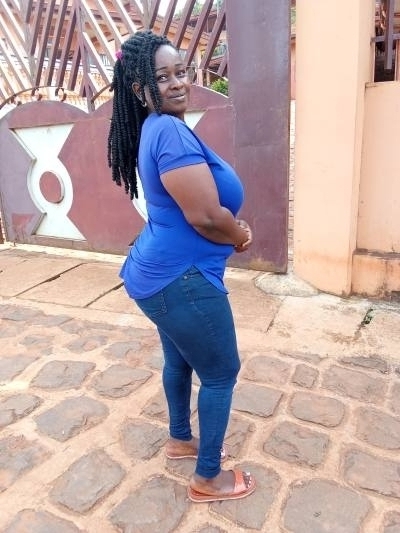 Gladys 39 ans Chretienne Cameroun