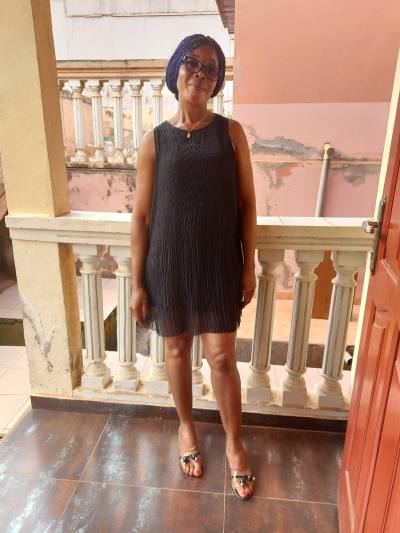 Bernadette 46 years Yaoundé  Cameroon