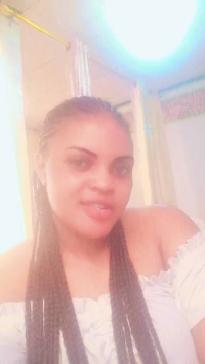 Josephine 30 ans Cameroun  Cameroun