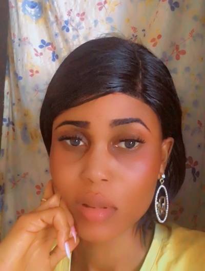 Grace 22 ans Duekoué  Côte d'Ivoire