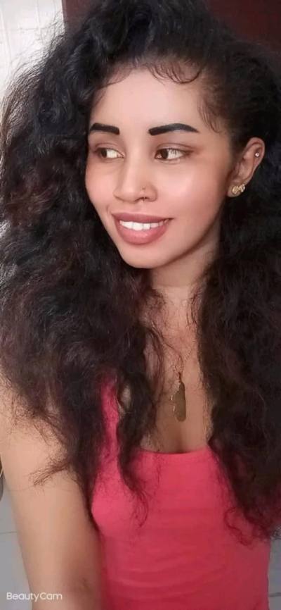 Nancy 27 ans Tananarive Madagascar