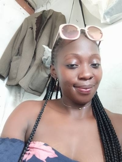 Anastasie 26 Jahre Douala  Kamerun