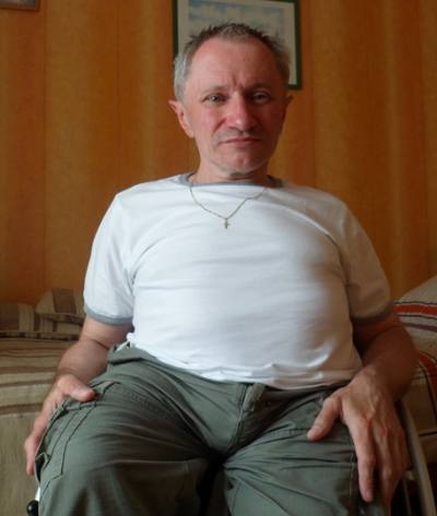 Chris 58 ans Lille France