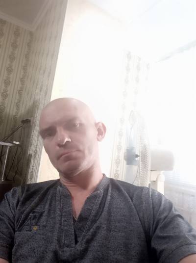 Dennis 39 ans Khmelnitsk 