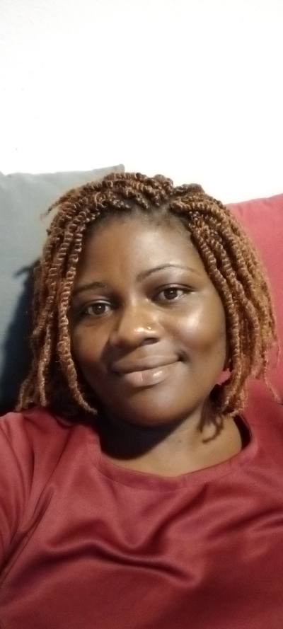 Aurelie 39 ans Yaoundé  Cameroun