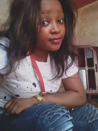 Marie 35 ans Kol Afamba Cameroun