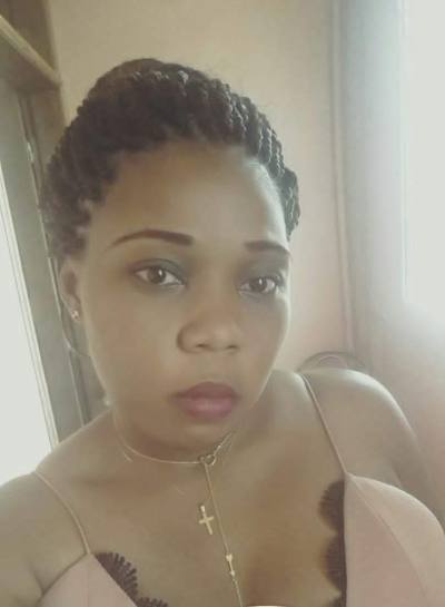 Diana 37 ans Douala Cameroun