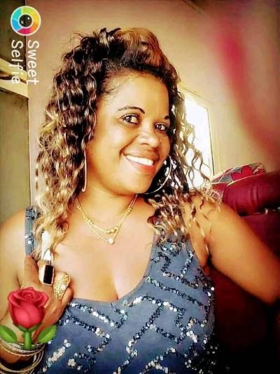 Nicole 44 ans Tamatave Madagascar