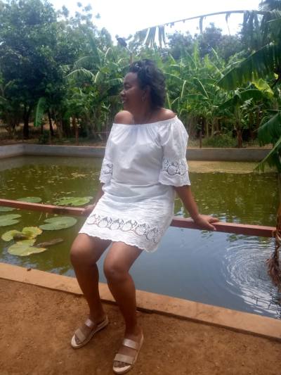 Liliane 47 ans Diego Suarez  Madagascar